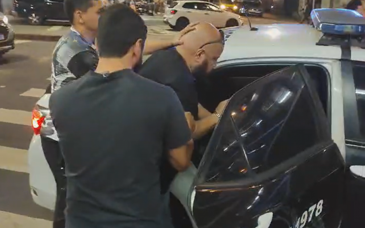 Homem foi preso em um bar no Centro do Rio