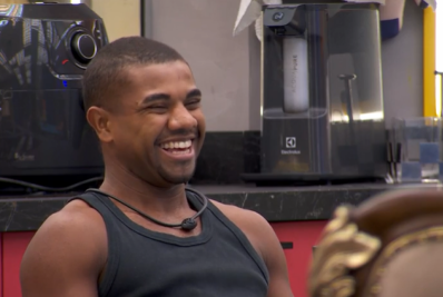 Davi é o campeão do 'BBB 24' e fatura maior prêmio da história do programa