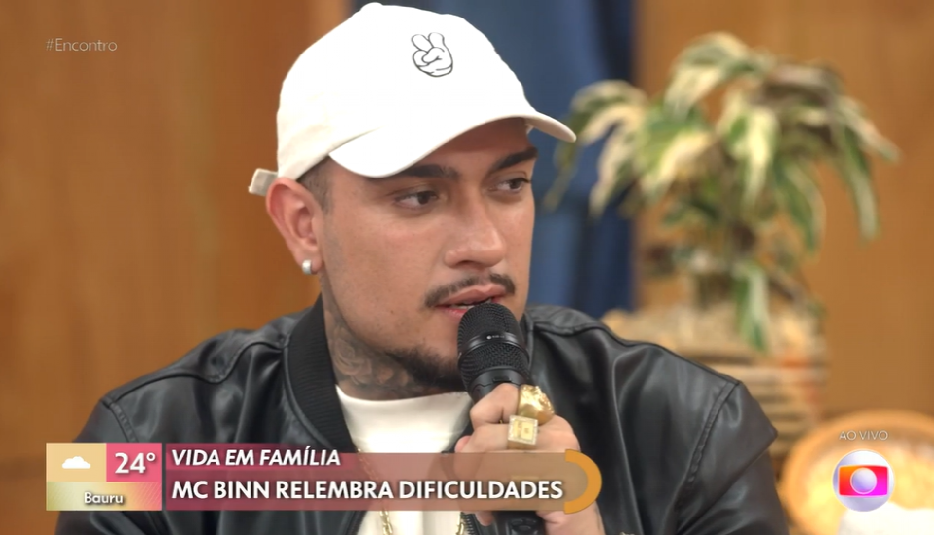 MC Bin Laden no 'Encontro' - Reprodução/Globo