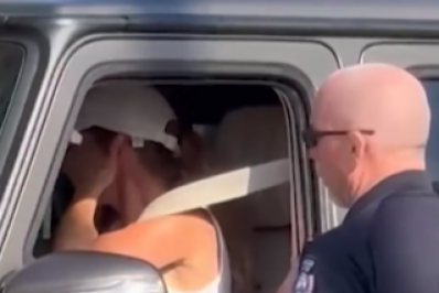 Gisele Bündchen chora após ser abordada por policial em Miami