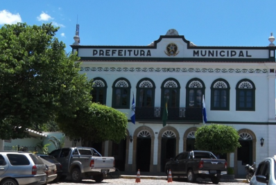 Duas Barras divulga edital de concurso com 245 vagas efetivas