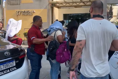 Doze pessoas são presas por golpe do empréstimo consignado em escritório na Zona Oeste