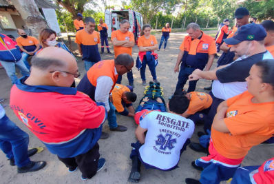 Resgate Voluntário define estratégia de ajuda em ações de socorro às vítimas do RS