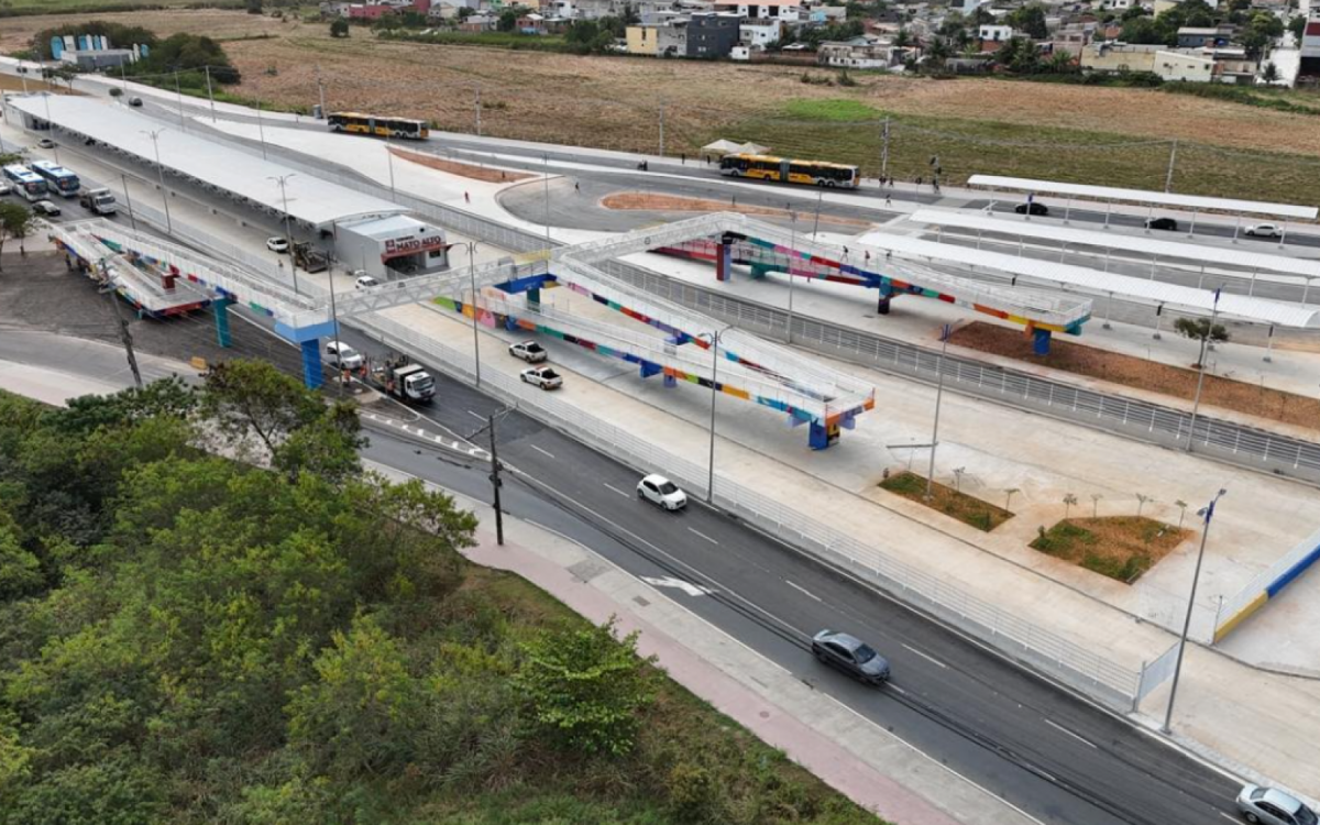 Novo terminal operará em conjunto com dois terminais alimentadores de ônibus comuns e vans - Divulgação / Prefeitura do Rio