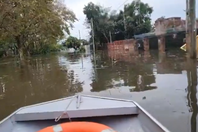 Lagoa dos Patos enche; RS quer pôr quem está em abrigo em 4 'cidades'