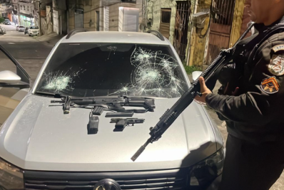 Criminoso armado é preso 'fiscalizando' barricadas na Ilha do Governador