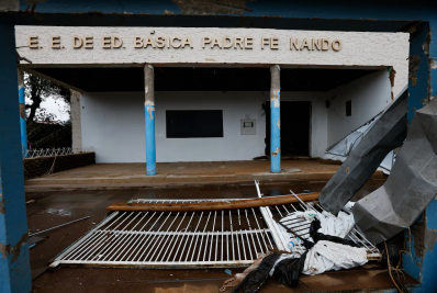 Escolas vivem uma 'nova pandemia' sem prazo para volta total às aulas no RS
