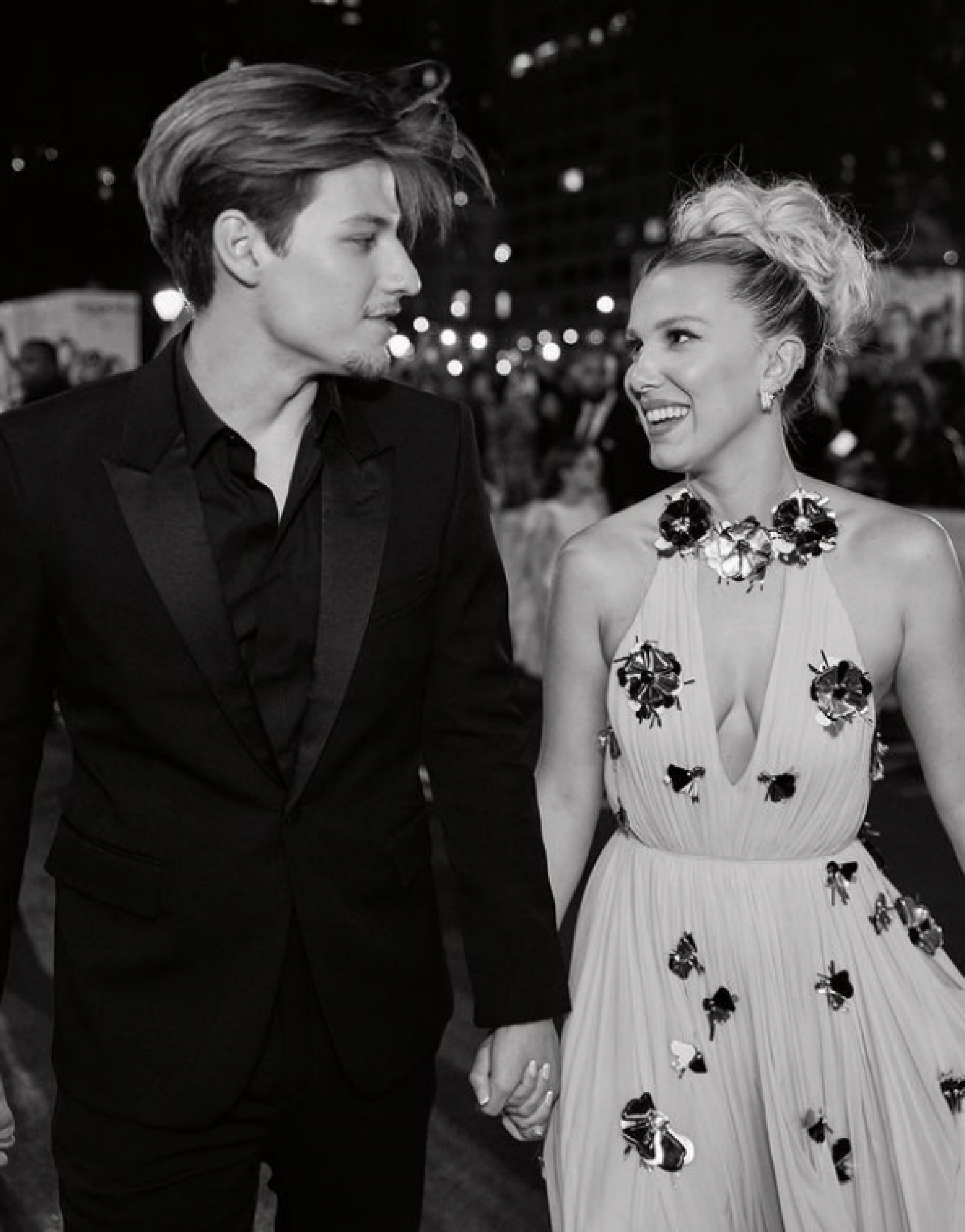 Millie Bobby Brown e filho do Bon Jovi se casaram em segredo, diz site - Foto: Reprodução