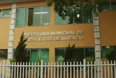 Prefeitura de Cachoeiras de Macacu antecipa salários e aquece a economia local