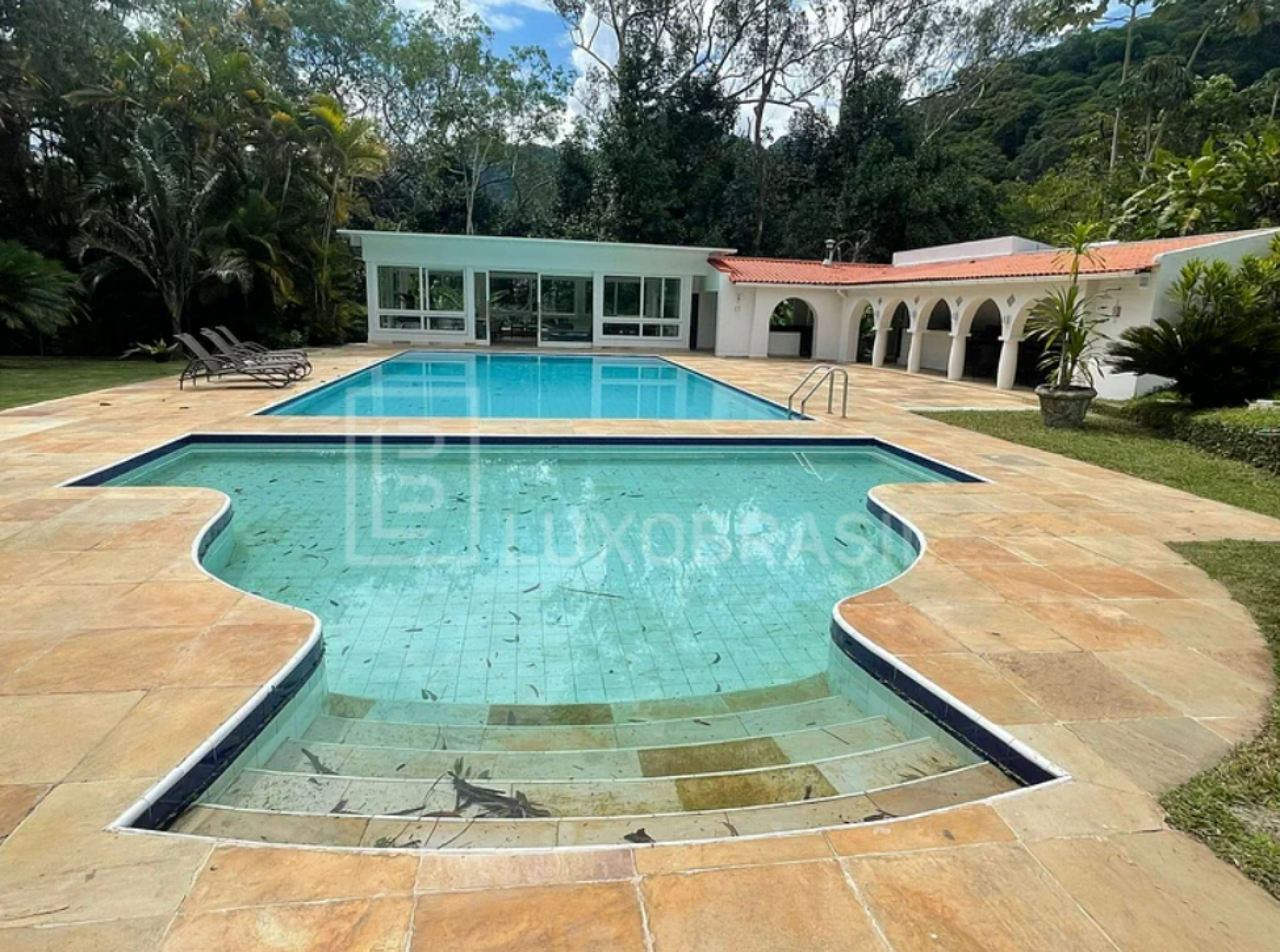 Casa que foi cenário da novela ?Sassaricando? está à venda por 11 milhões - Foto: Reprodução