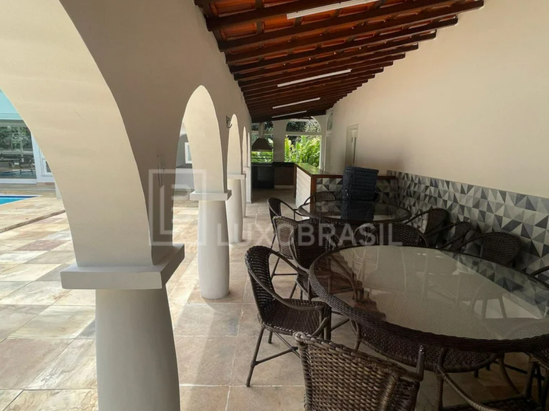 Casa que foi cenário da novela ?Sassaricando? está à venda por 11 milhões - Foto: Reprodução