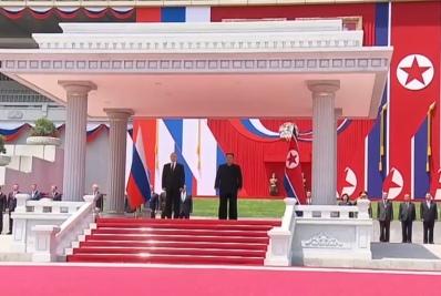 Fotos, limusine e concerto: veja as trocas de carinho entre Kim Jong-un e Putin na Coreia do Norte 