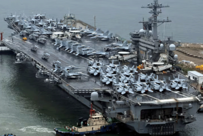 Porta-aviões nuclear dos EUA chega à Coreia do Sul após pacto de Putin com o Norte