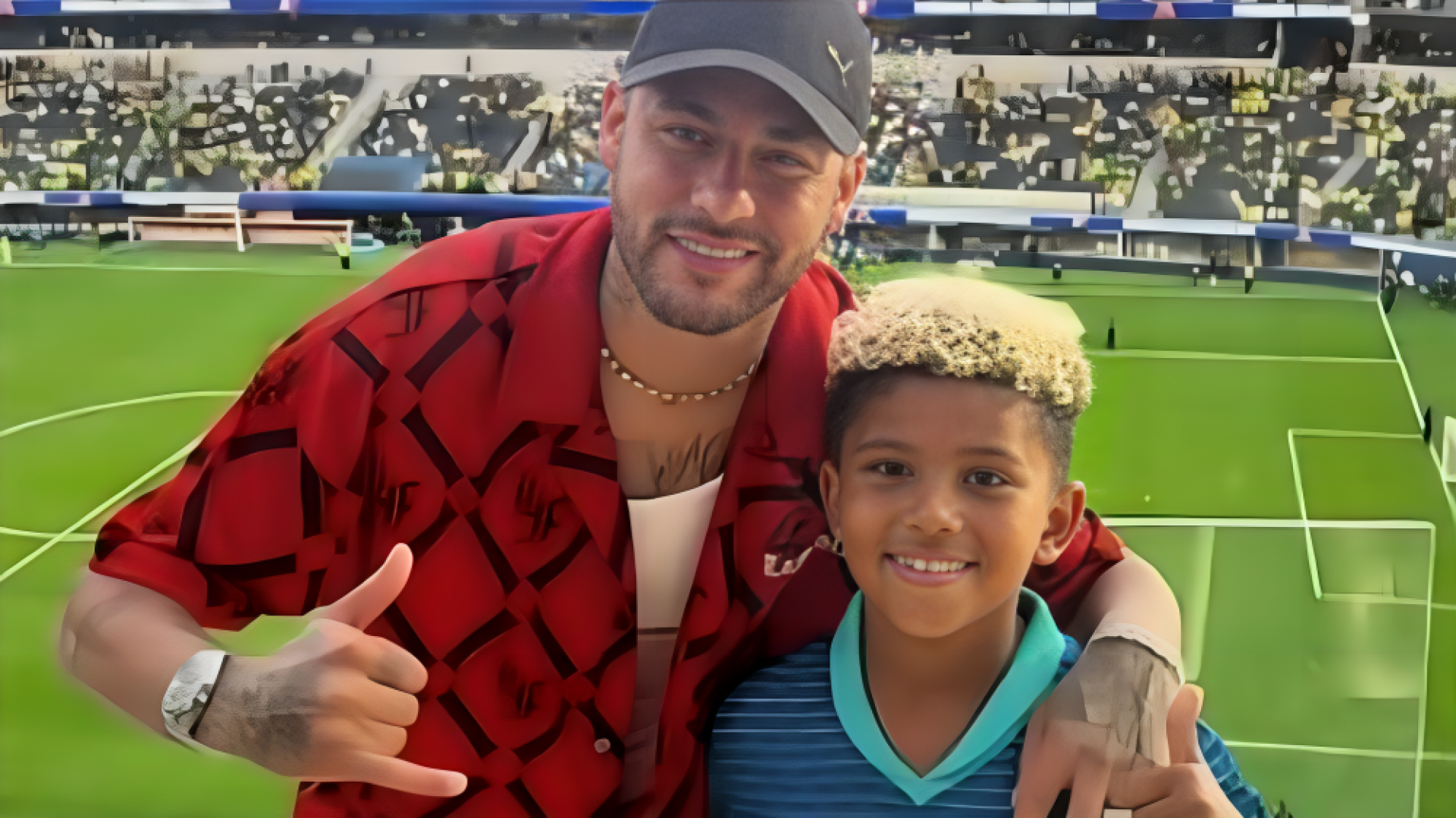 Neymar é 'tietado' por filho de Kim Kardashian em jogo da Seleção - Foto: Reprodução