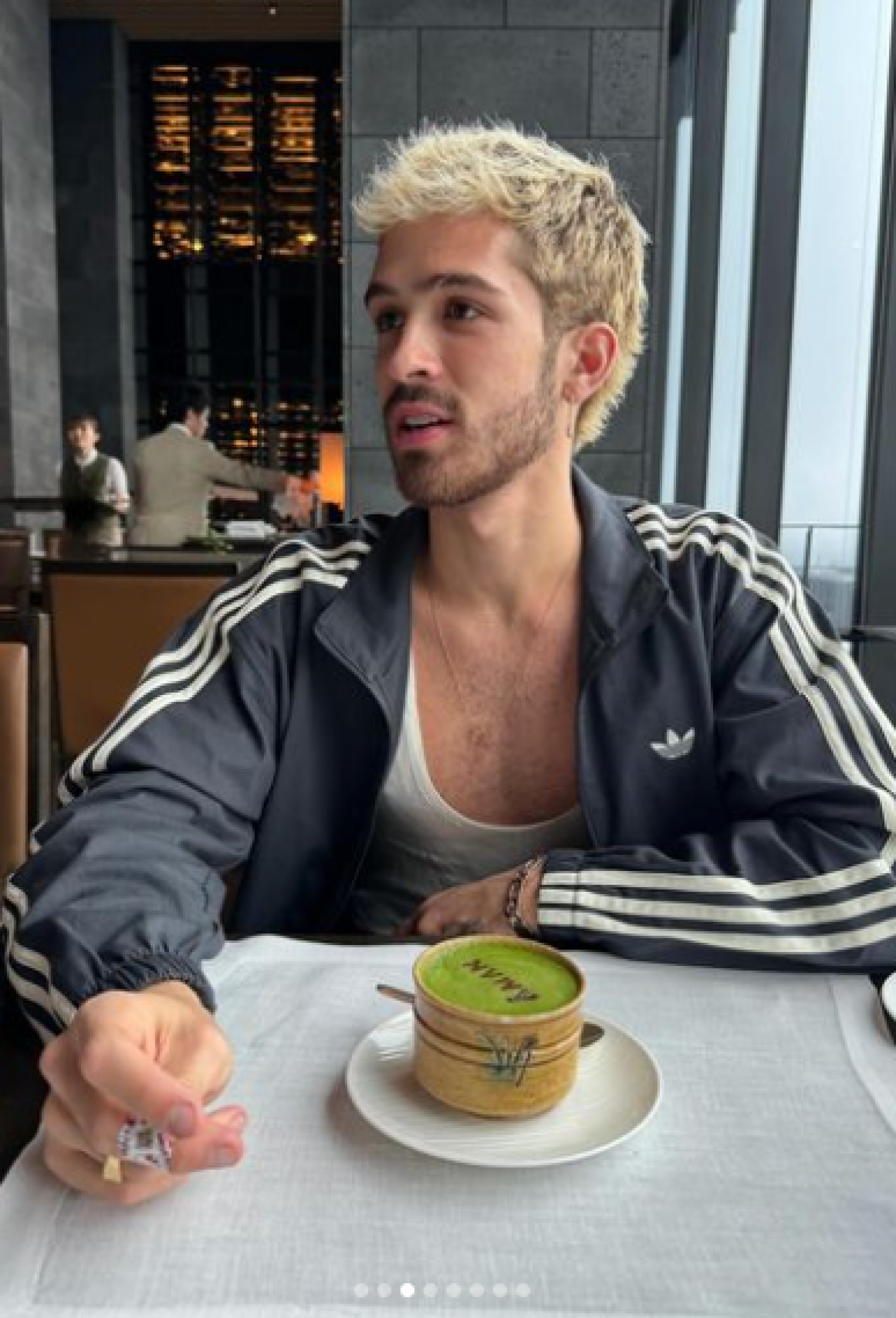 João Guilherme compartilha fotos em viagem no Japão - Reprodução / Instagram