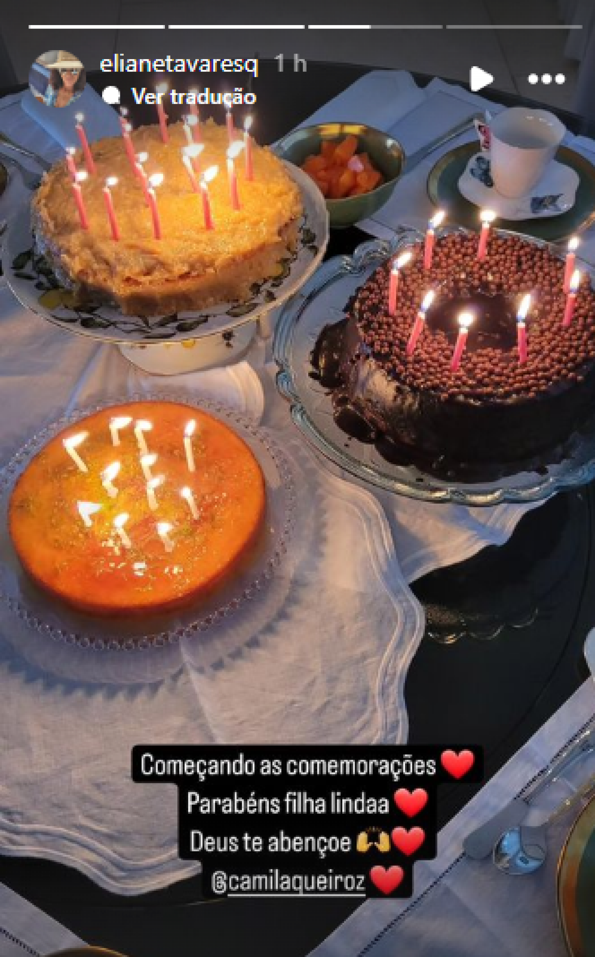 Camila Queiroz comemora aniversário com café da manhã especial
 - Reprodução / Instagram