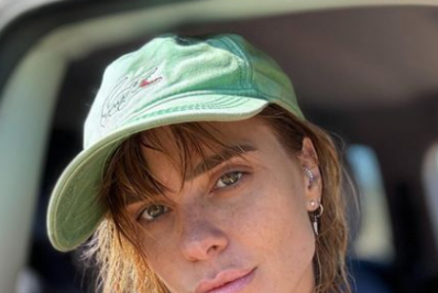 Carolina Dieckmann mostra fotos de viagem em família por Búzios; confira