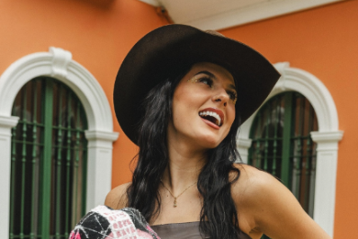 Poesia Acústica anuncia participação da sertaneja Ana Castela e recebe críticas