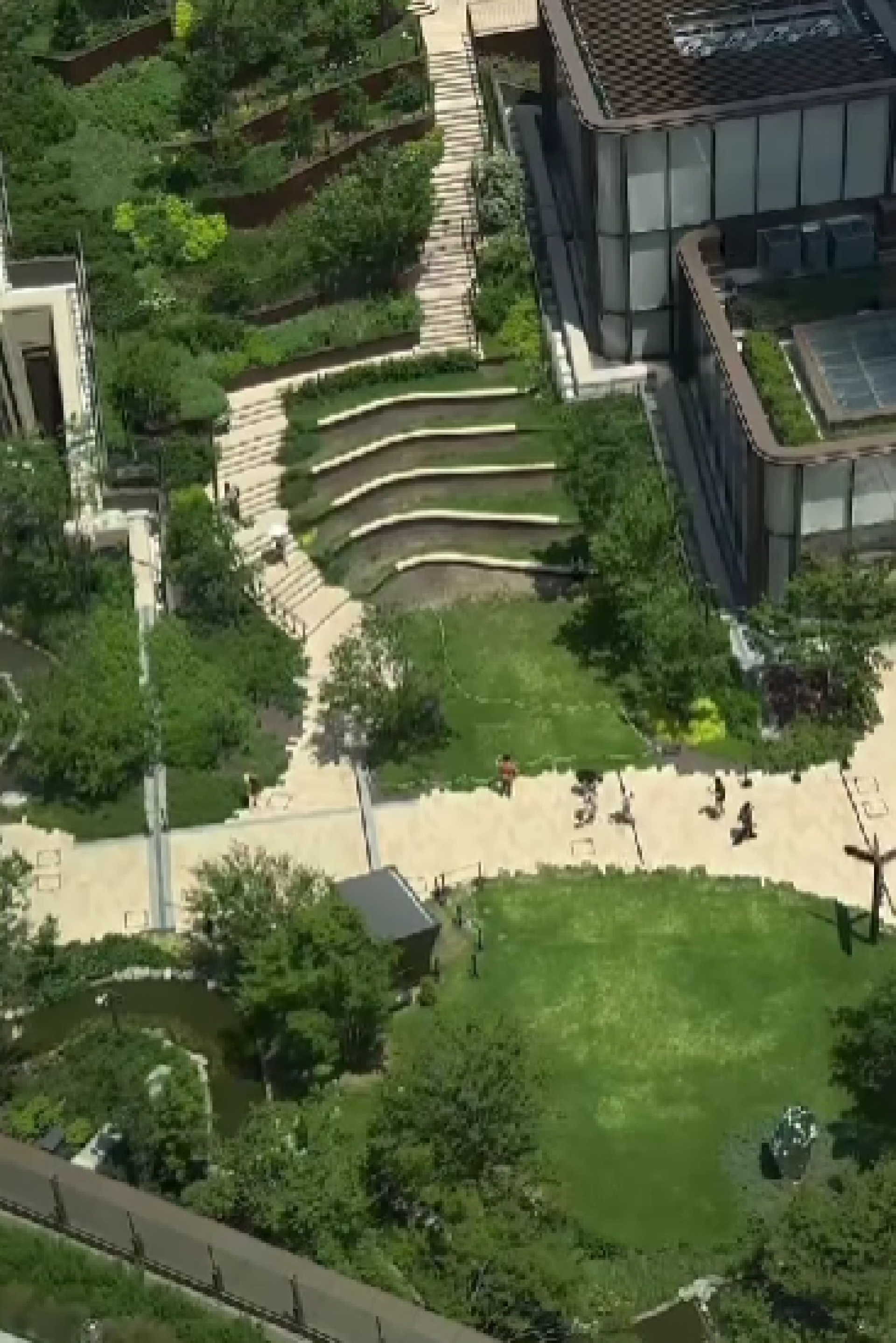 Bruna Marquezine mostra registros de viagem em Tóquio - Reprodução de vídeo / Instagram