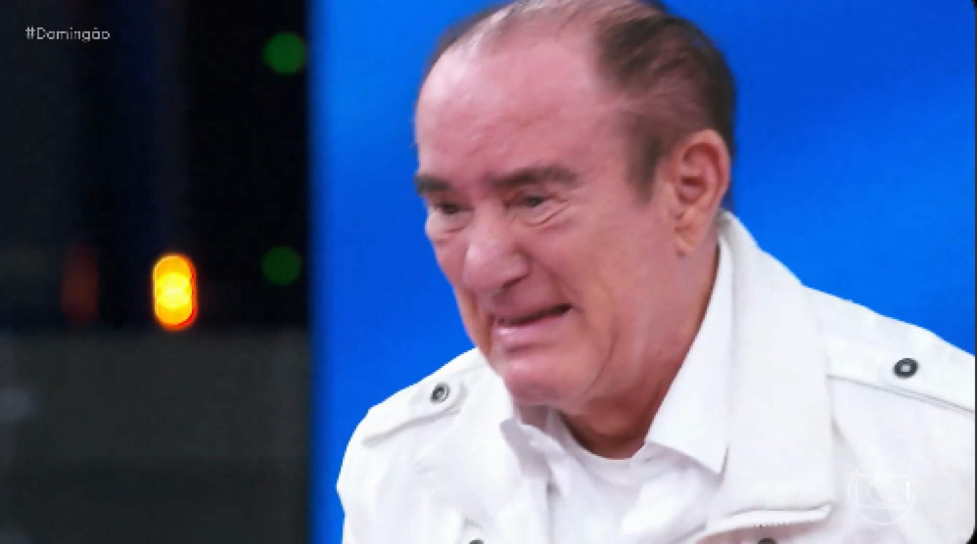 Renato Aragão se emociona em homenagem do 'Domingão com Huck - Reprodução de vídeo