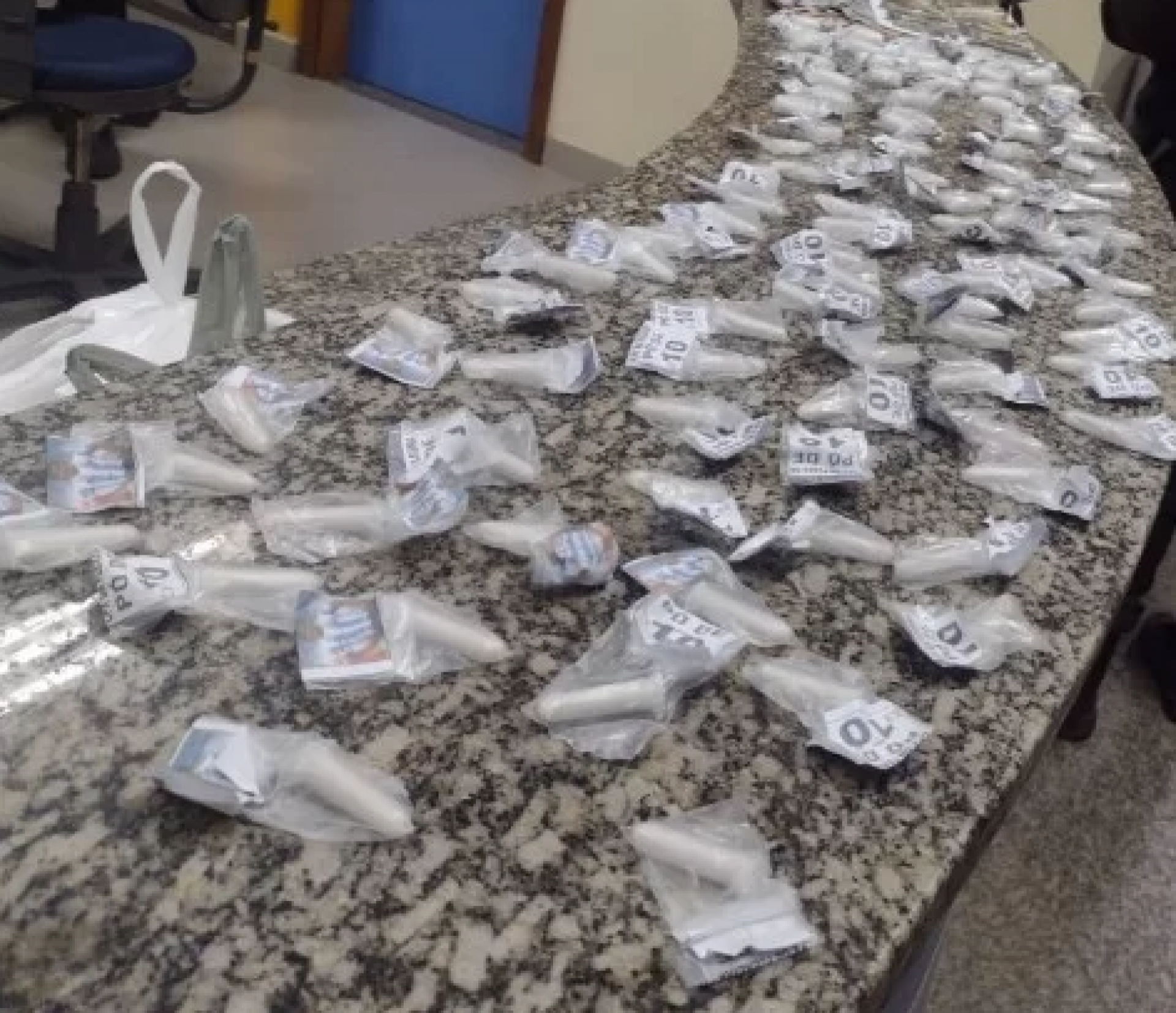 Drogas apreendidas durante a ação