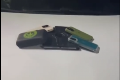 PM prende dois criminosos com carro roubado em Belford Roxo