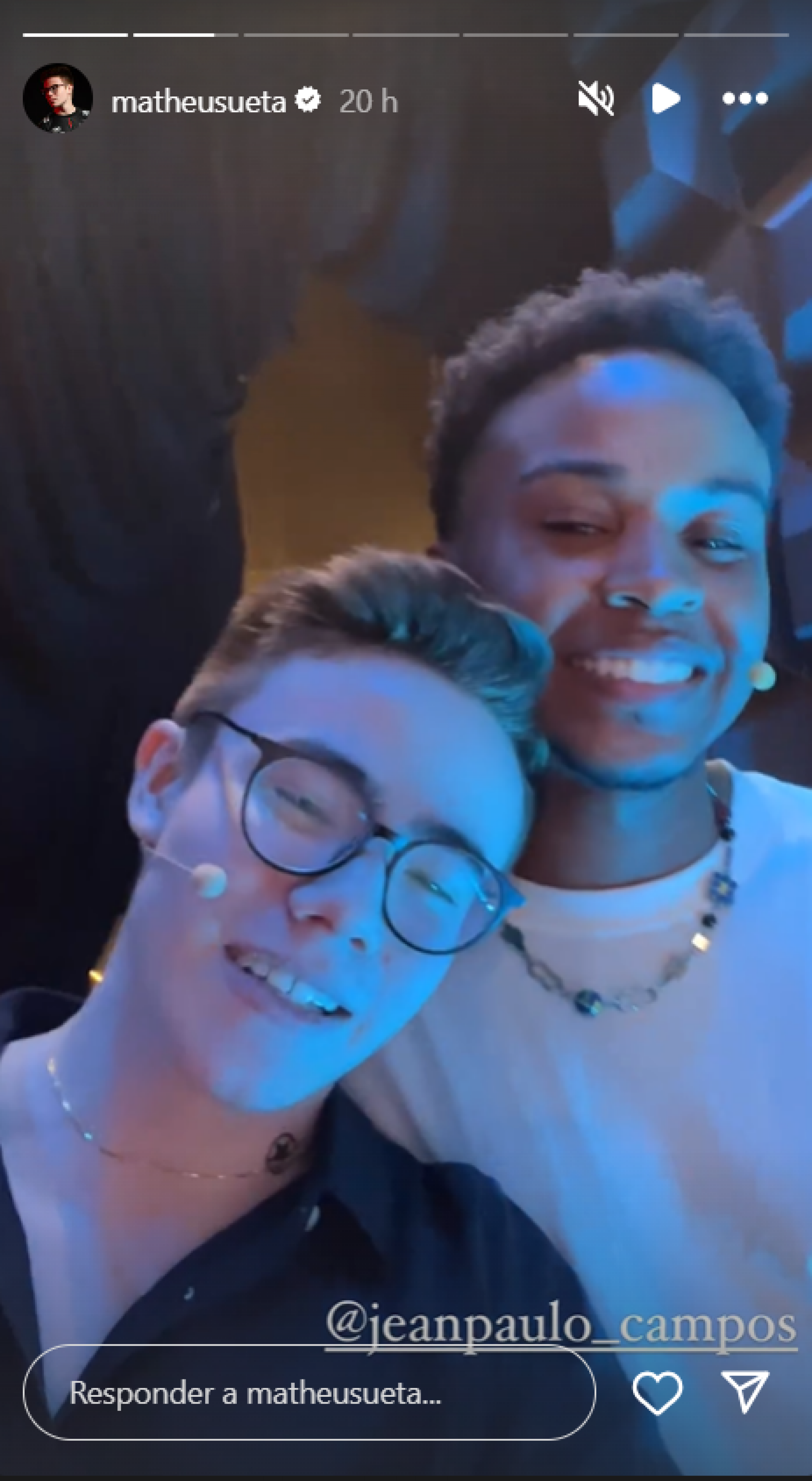 Atores se vestem como Cirilo e Kokimoto 12 anos após 'Carrossel' - Foto: Reprodução