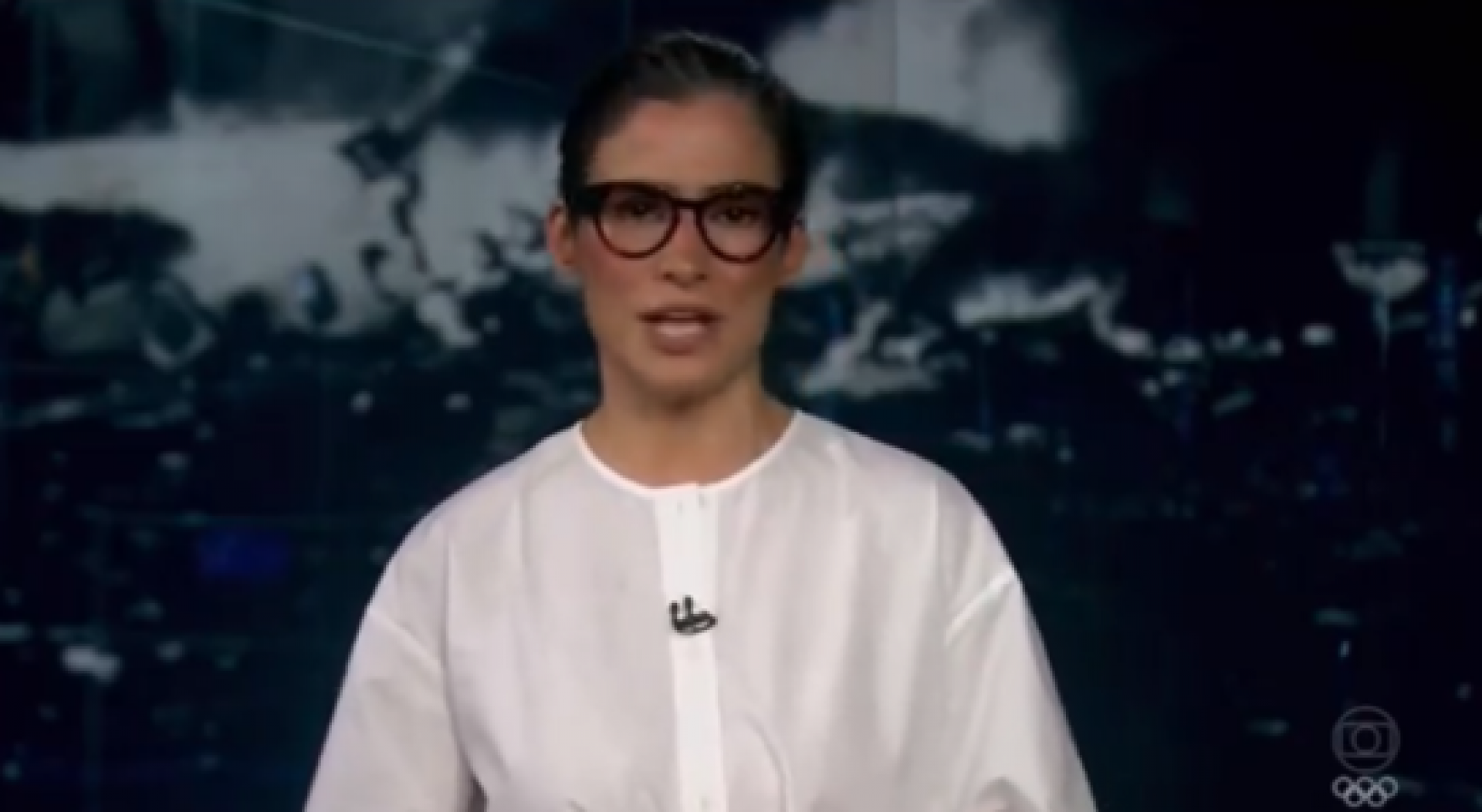 'Jornal Nacional' presta homenagem às vítimas da tragédia aérea em Vinhedo - Reprodução de vídeo / X