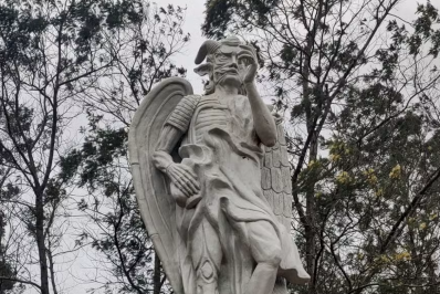 À pedido da prefeitura, Justiça interdita santuário de Lúcifer em Gravataí; fundador fala em 'intolerância religiosa'