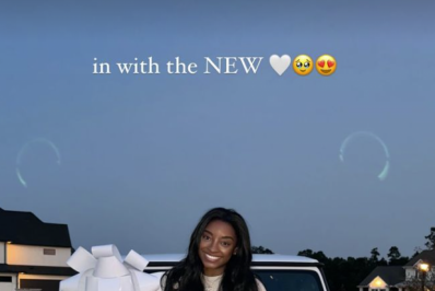 Simone Biles compra carrão avaliado em quase 1 milhão  