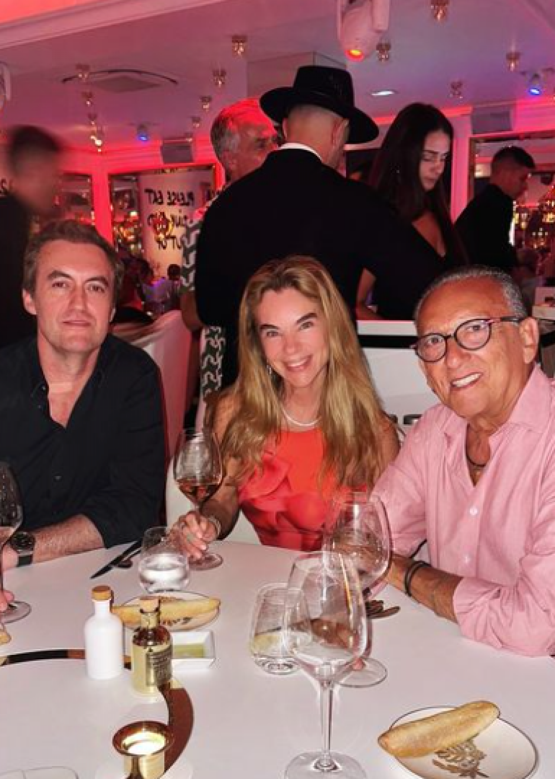 Mulher de Galvão Bueno, Desirée Soares compartilha registros de aniversário - Reprodução / Instagram