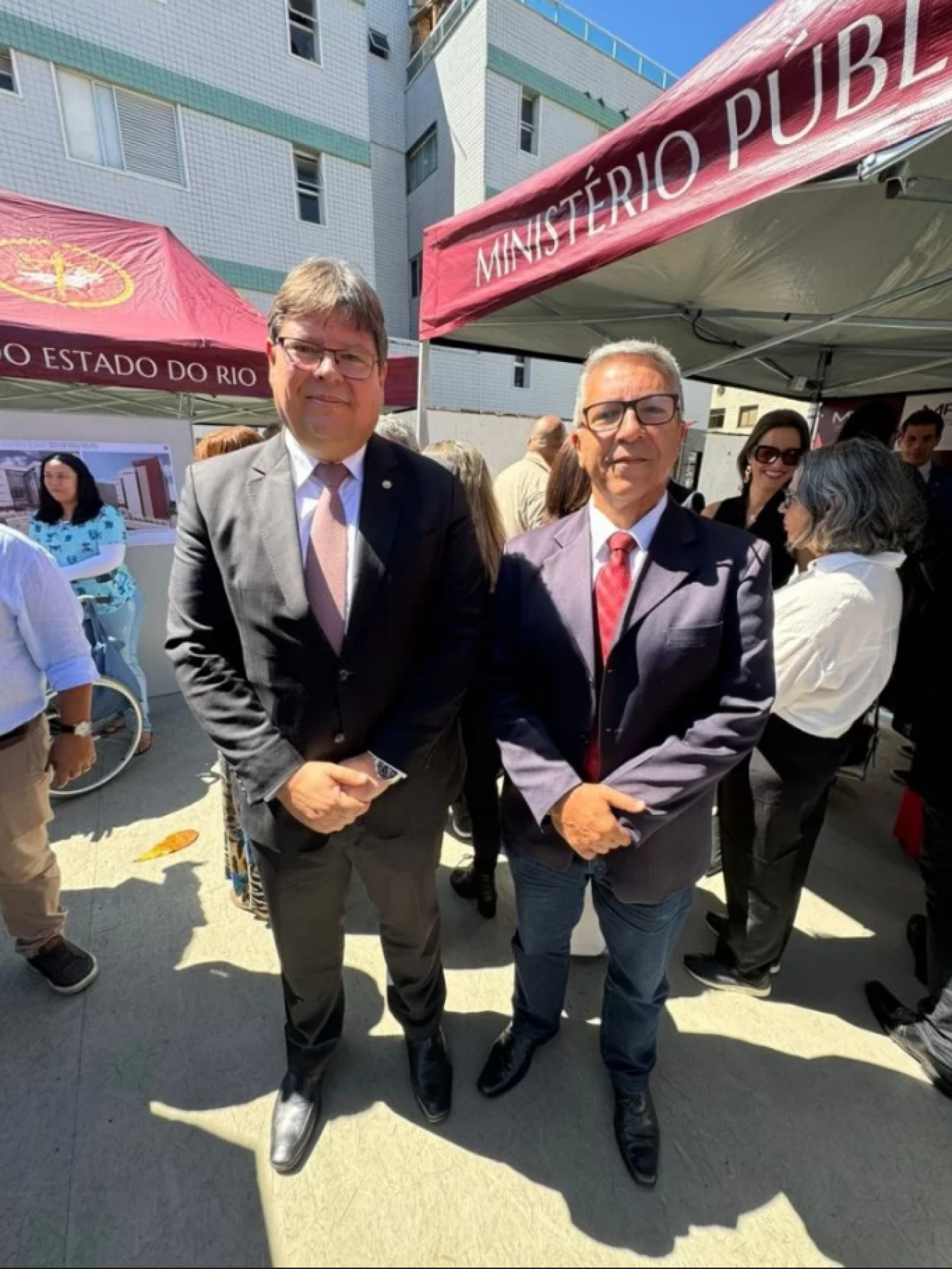 Autoridades presente no evento  - Renata Cristiane 