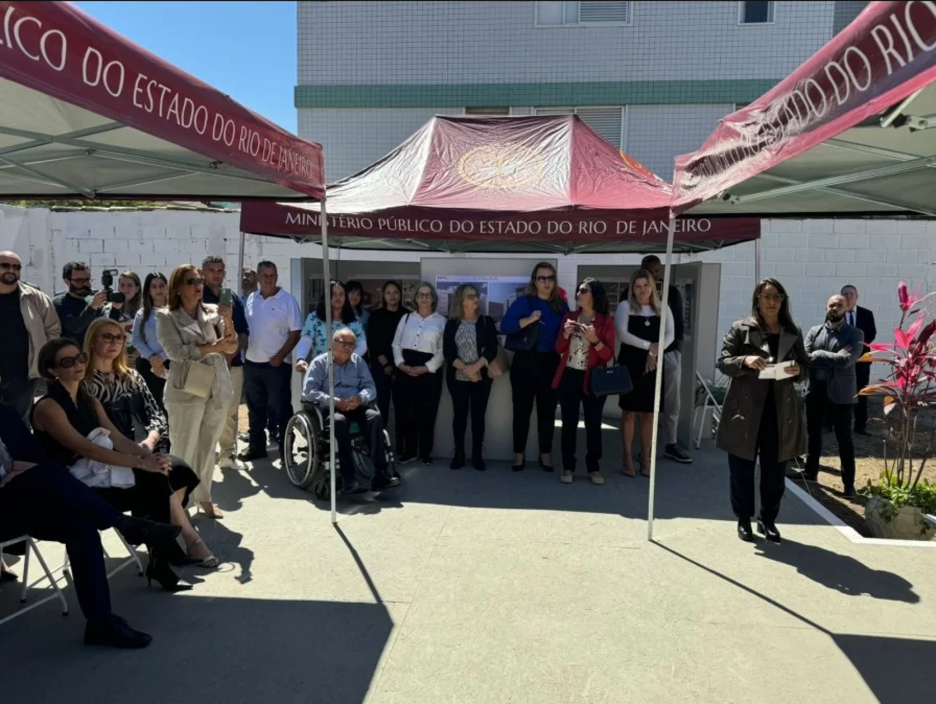 Autoridades presente no evento  - Renata Cristiane 