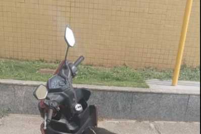 Polícia recupera moto roubada após denúncia de populares em São Pedro da Aldeia