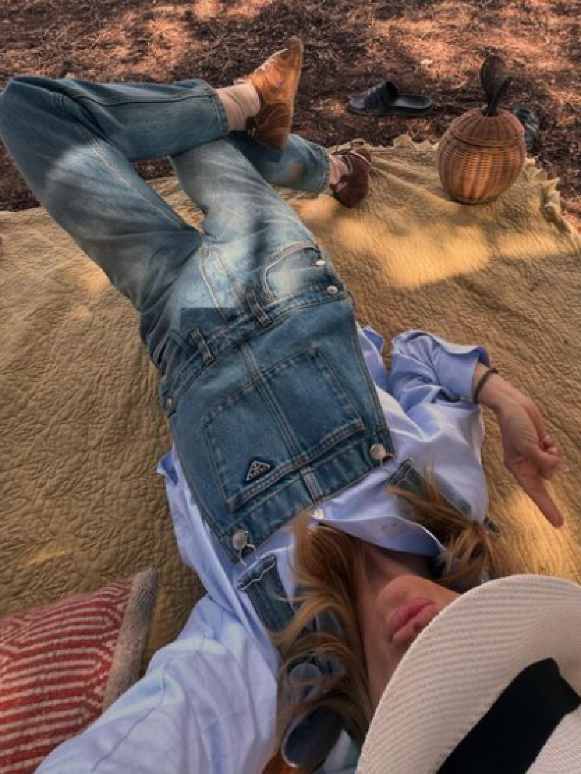 Carolina Dieckmann faz piquenique durante férias em Portugal - Reprodução / Instagram