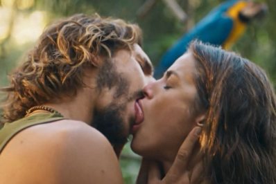 Primeiro capítulo de 'Mania de Você' divide opiniões