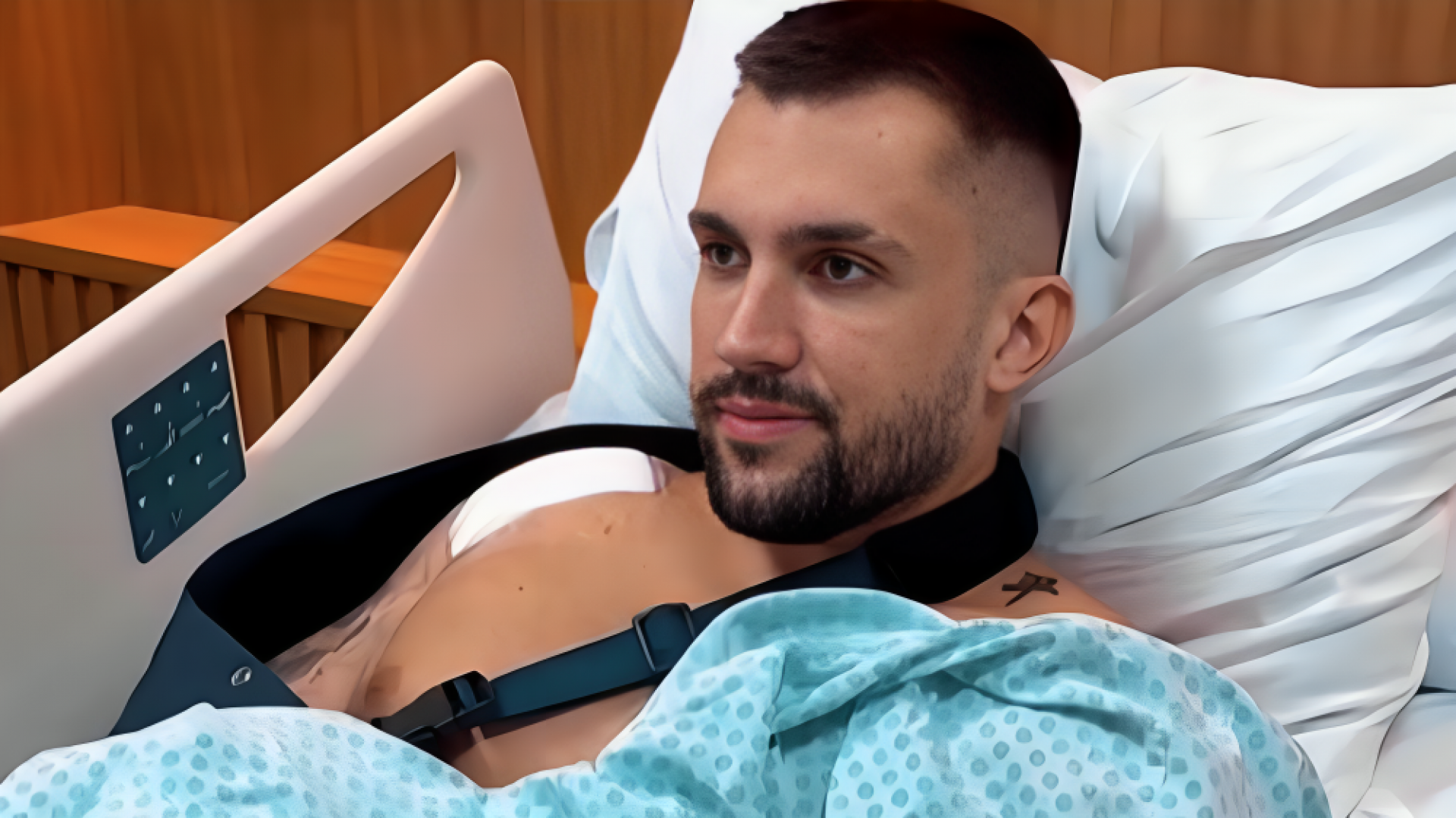 Ex-BBB Arthur Picoli passa por cirurgia no ombro: 'Parafusos a mais' - Foto: Reprodução