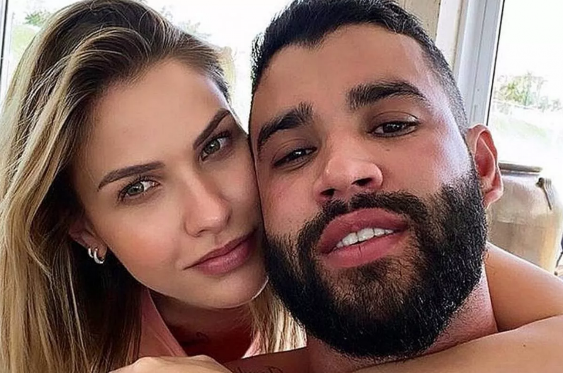 Esposa de Gusttavo Lima sofre acidente doméstico: 'Não parava de sangrar' - Foto: Reprodução