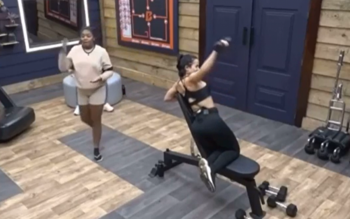 Raquel Brito está confiante que torcida de Davi vai ajudá-la na 'Fazenda' - Reprodução/Record