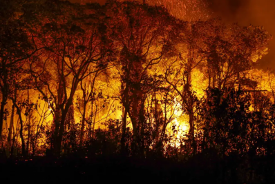 São Paulo usa 7 aeronaves no combate a incêndio em estação ecológica