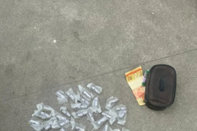 Homem é preso por tráfico de drogas em Cabo Frio