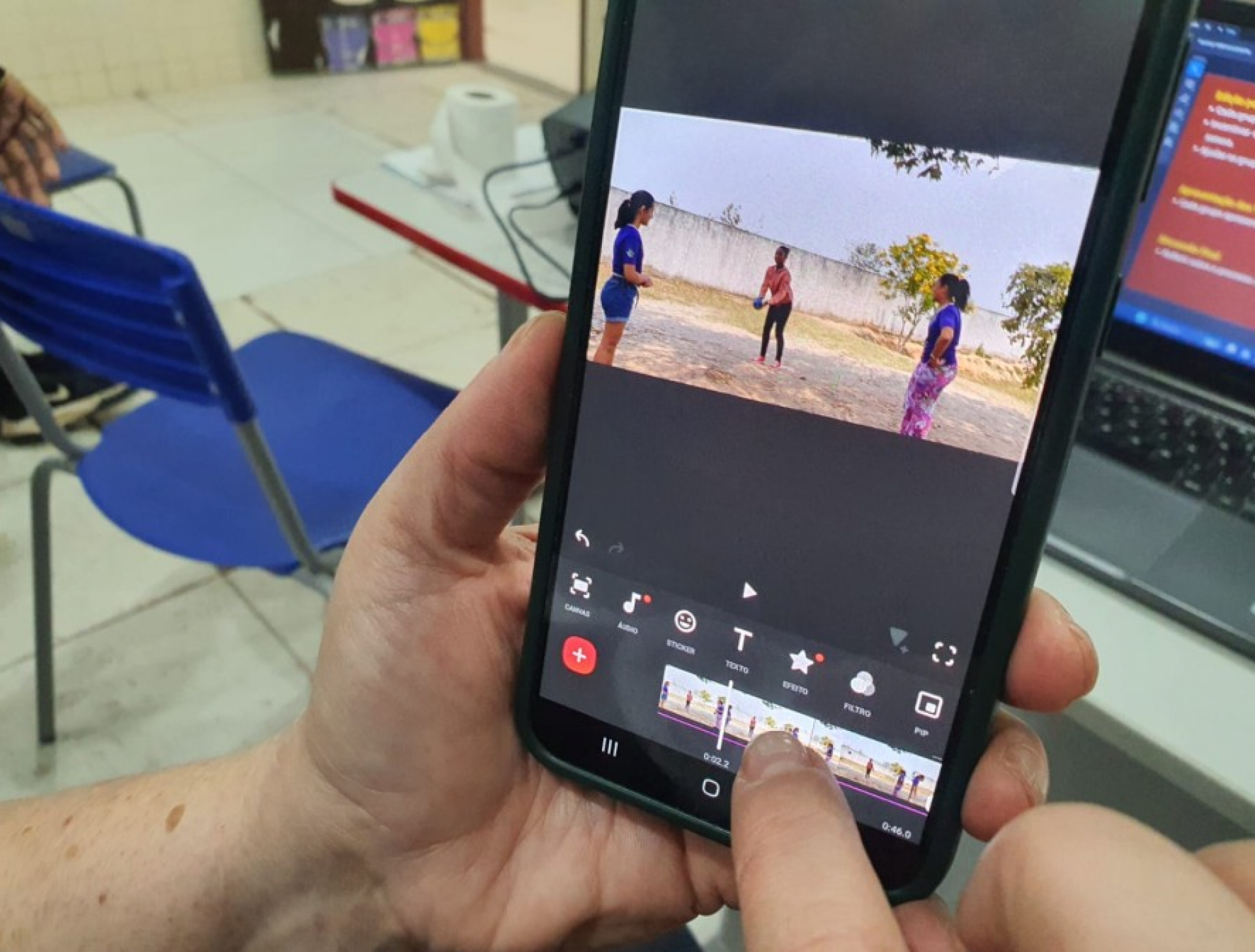 Oficina de audiovisual realizada na Escola Municipal Quilombola Dona Rosa Geralda da Silveira - Reprodu&ccedil;&atilde;o