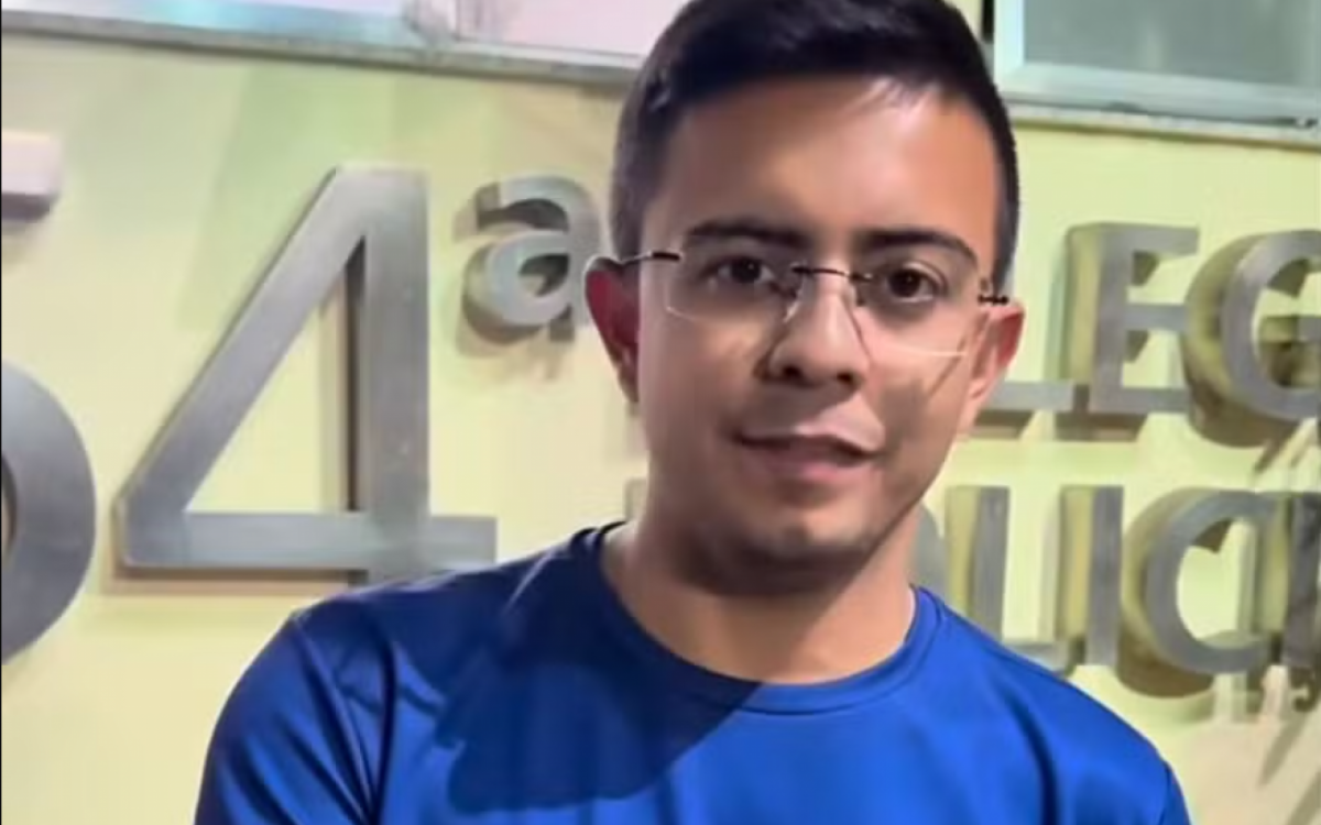 Vereador Danielzinho no registro da ocorrência policial na 54ª DP