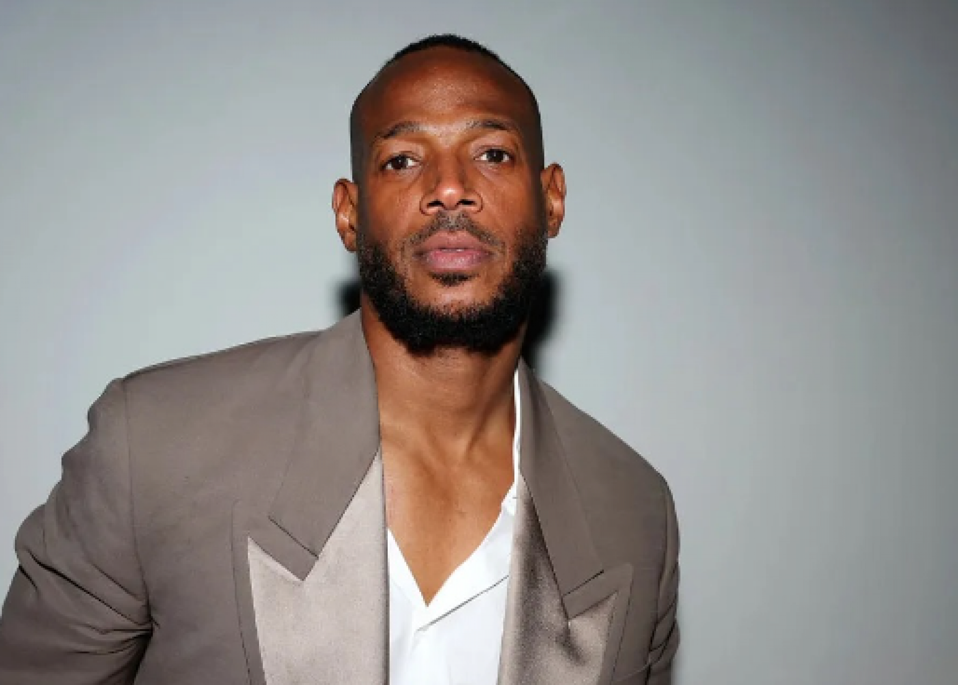 Cantora brasileira confirma namoro com Marlon Wayans, ator de 'As Branquelas'; saiba qual - Reprodução / Instagram