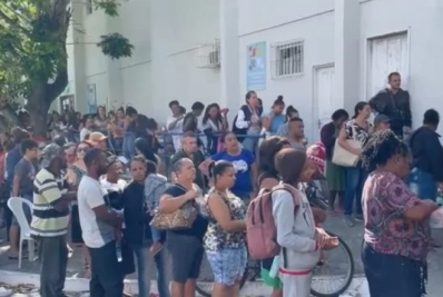 Troca de Cartões do Moeda Social Itajuru em Cabo Frio gera fila e tumulto nesta segunda (30)