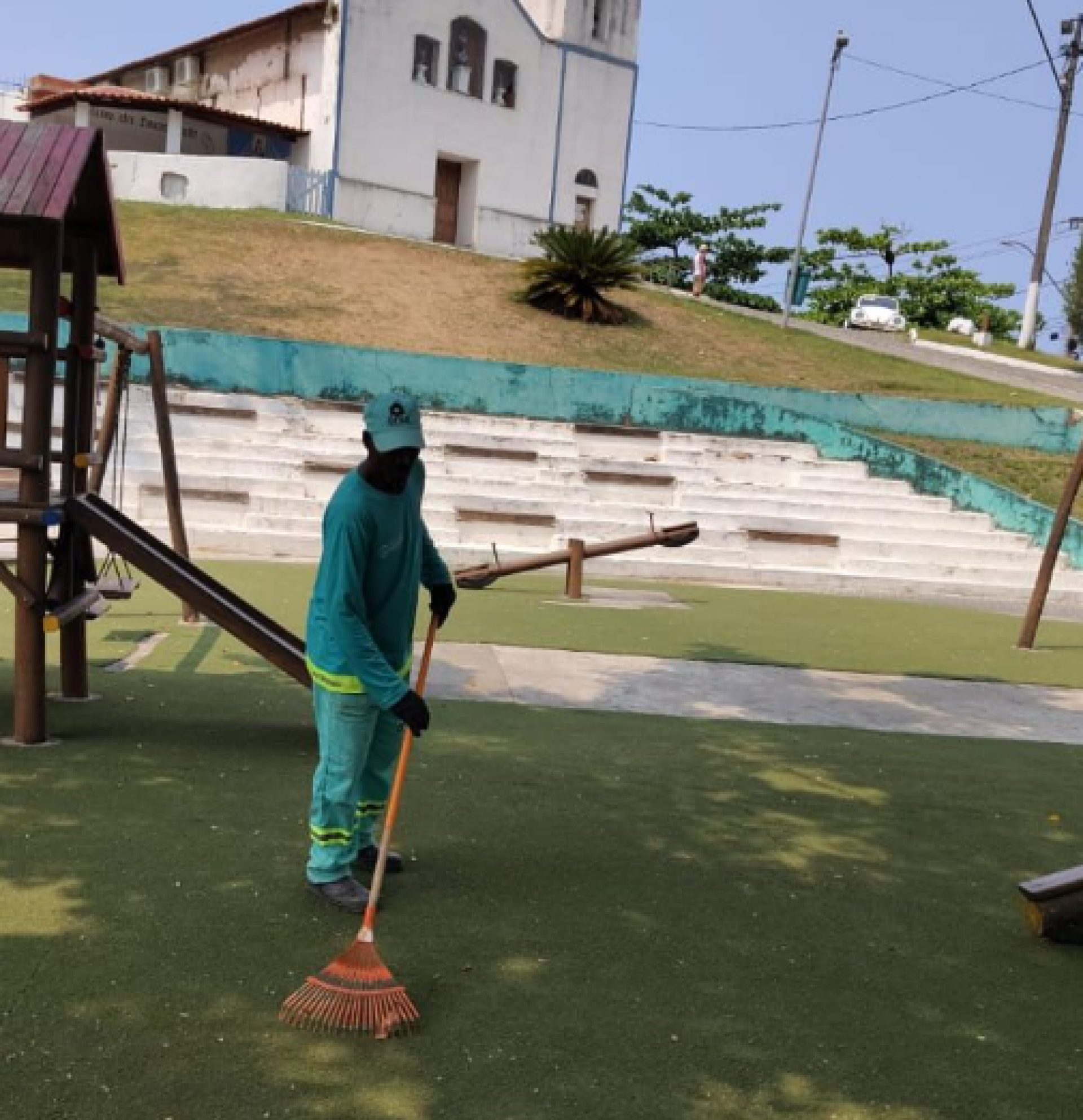 Equipes da prefeitura realizaram diversas atividades em Sampaio Corrêa e na Basiléia - Divulgação/Prefeitura de Saquarema