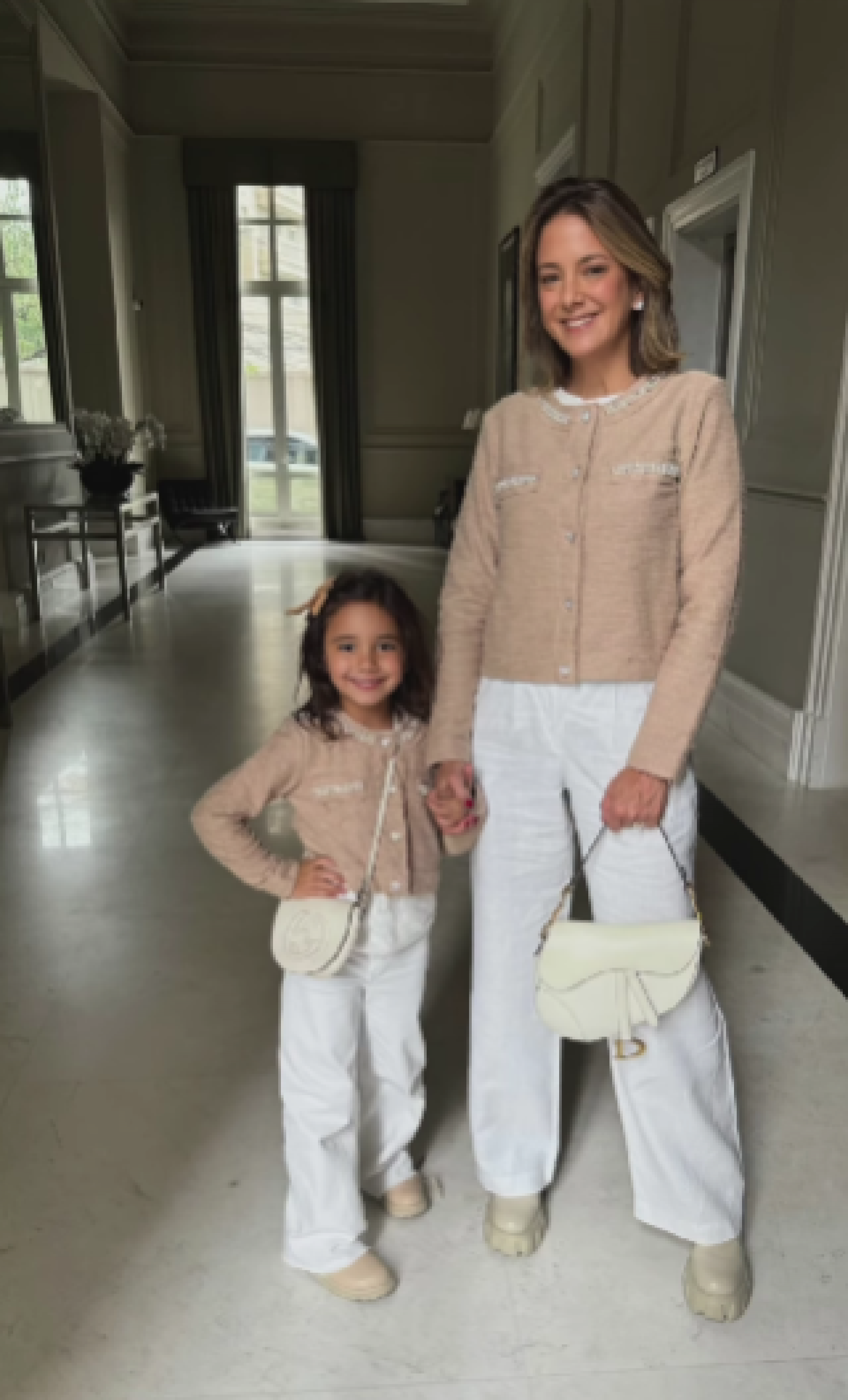 Ticiane Pinheiro combina visual com a filha caçula - Reprodução de vídeo / Instagram