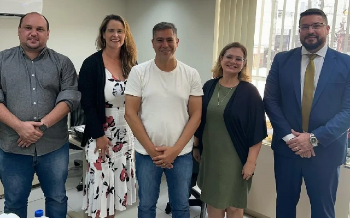 Serginho em reunião com a Defensoria Pública