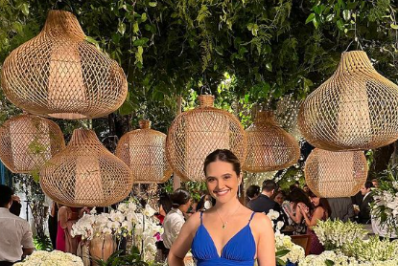 Juliana Paiva mostra visual escolhido para casamento da amiga: 'Celebrando como madrinha'