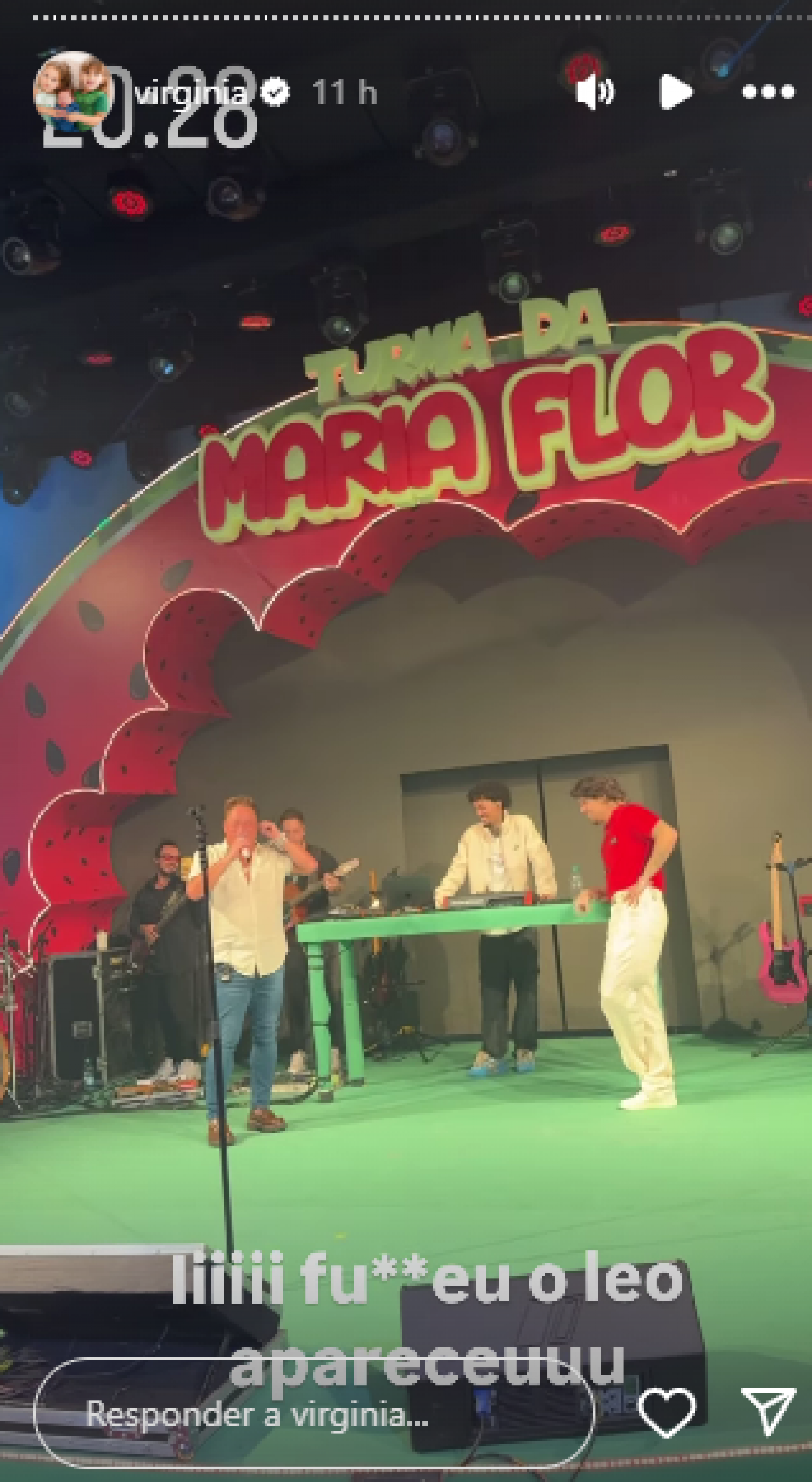 Leonardo sobe no palco no aniversário da neta, Maria Flor - Reprodução de vídeo / Instagram